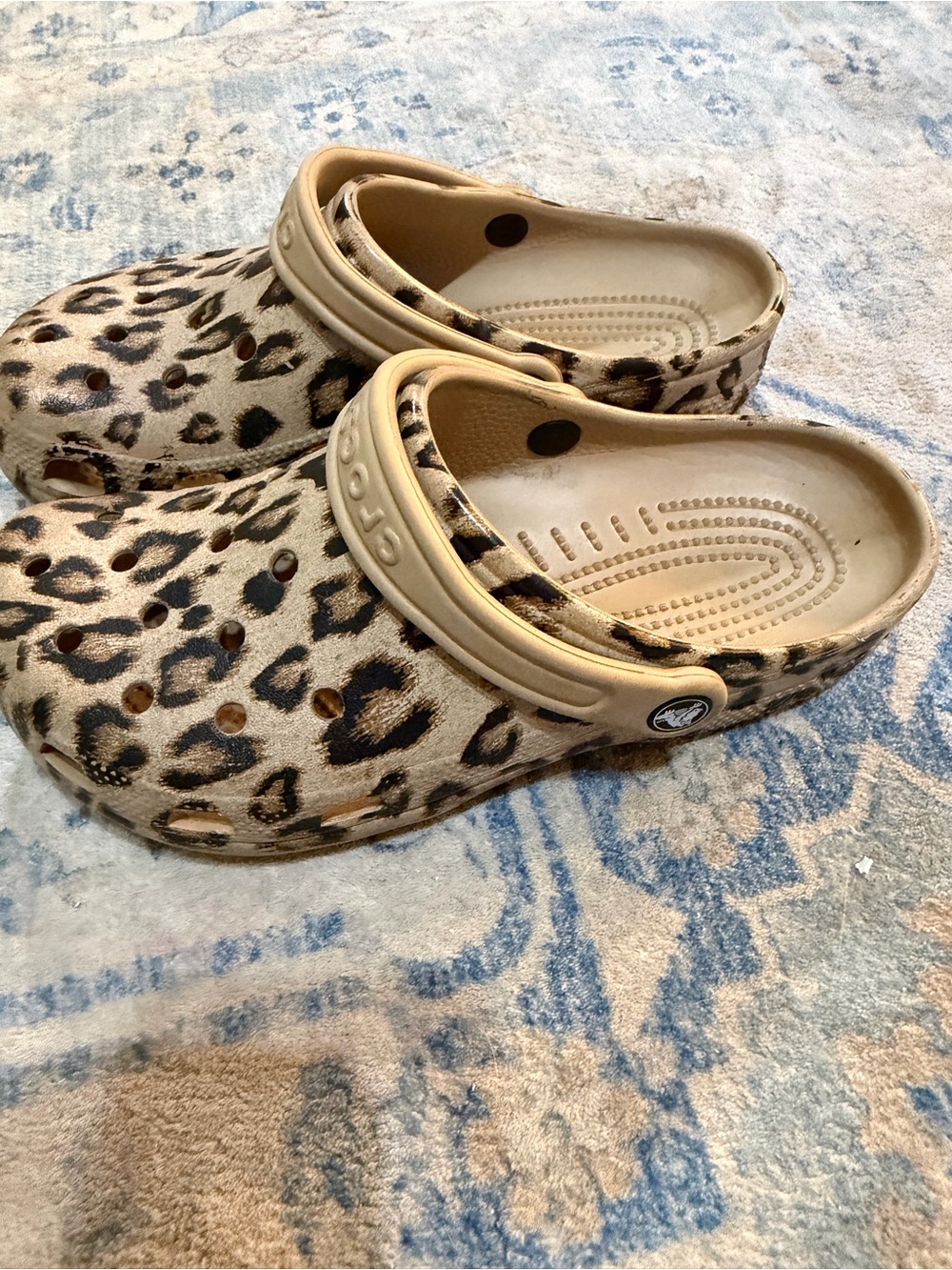 CROCS Kids Classic Clog in Leopard Print Tan/Black
